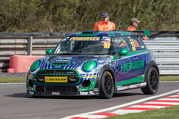 37  Rob Smith