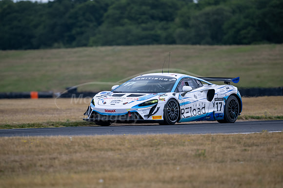 17 Harry George / Luca Hopkinson