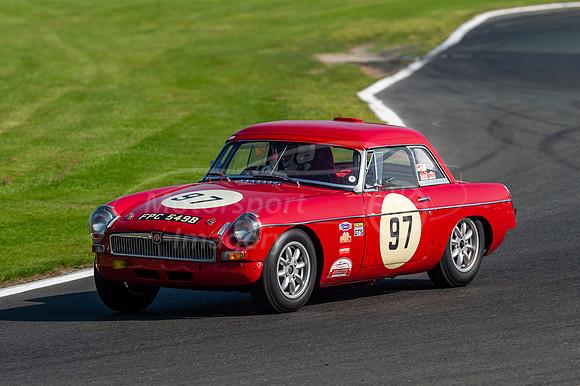 97 Mike Russell / Gordon Russell MGB