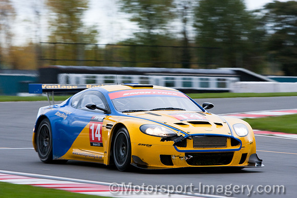 Tom Black, Stuart Hall, Aston Martin DBRS9