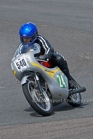 Tony Tuttle - Honda CB160
