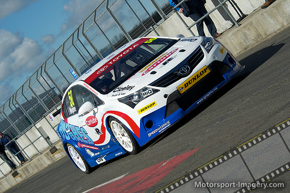 Tony Hughes, Toyota Avensis