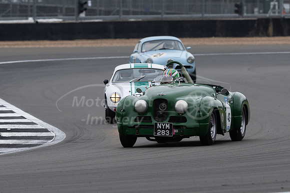 43 Harry Naerger / Chris Bates