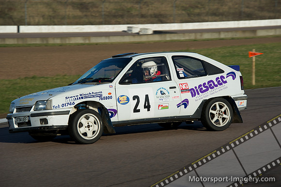 Steve Blackham / Helena Mayall - Vauxhall Astra