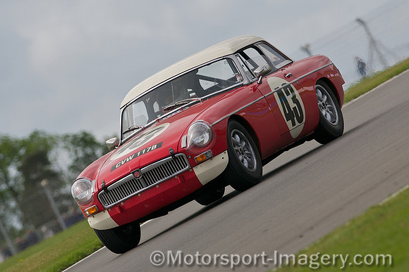 Simon Wood, MGB