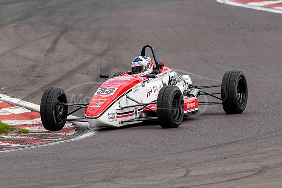 33 Jordan Gronkowski Van Diemen JL012K