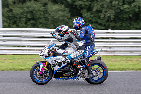 Charlie NESBITT with Luke STAPLEFORD on the back