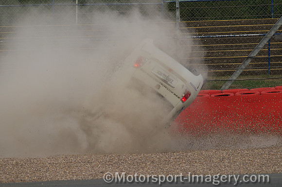 Josh Wakefield Rolling at Copse