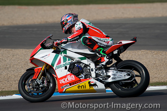 Leon Camier, Alitalia Aprillia RSV4