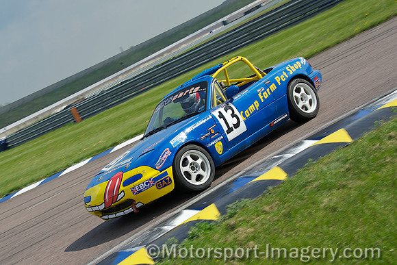 Mazda MX5  , Scott Leach