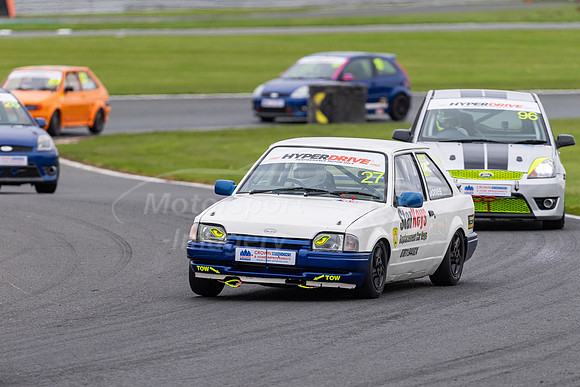 Chris JONES Ford Escort XR3i