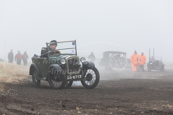 27 Richard Derrick