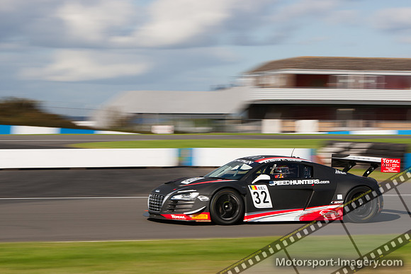 32  Belgian Audi Club Team WRT   Audi R8 LMS  Adam Carroll / Lau