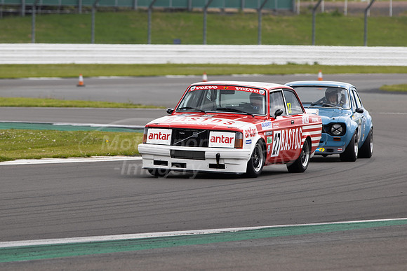 27 Phil Perryman