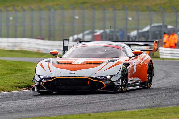 6 Glebs Stepanovs- Stephen Tomkins- Aston Martin Vulcan