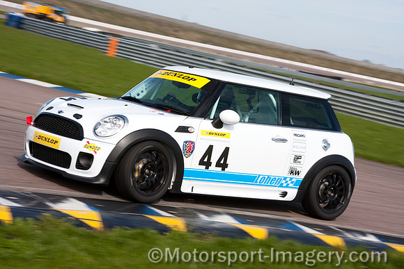 Andrey Magiy, Mini Cooper