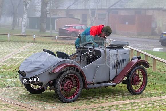 57 Duncan Buck, Morris Minor