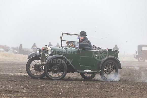27 Richard Derrick, Austin 7 Chummy