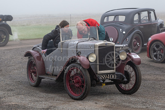 57 Duncan Buck, Morris Minor