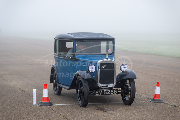 14 Dominic Evans, 714 Tristan Evans, Austin 7 Saloon