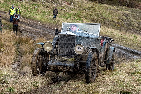 224  Tobias Bruce  RILEY 9 GT8842
