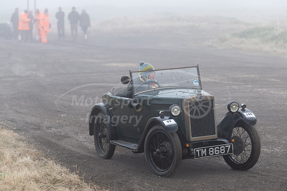 India and Lucy Walker, Morris Minor