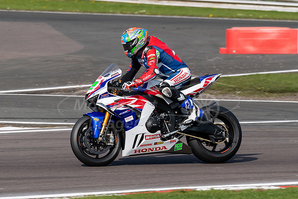 2 Glenn Irwin