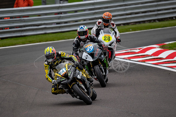 21 Tom Tunstall BMW