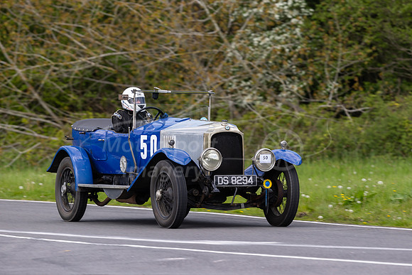 50 Roger Thorpe