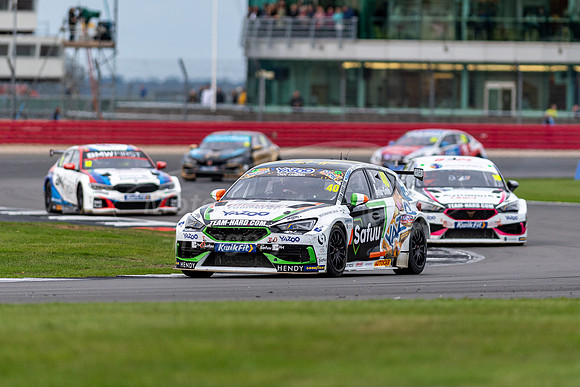 40 Árón TAYLOR-SMITH,  Yazoo with Safuu.com Racing Cupra