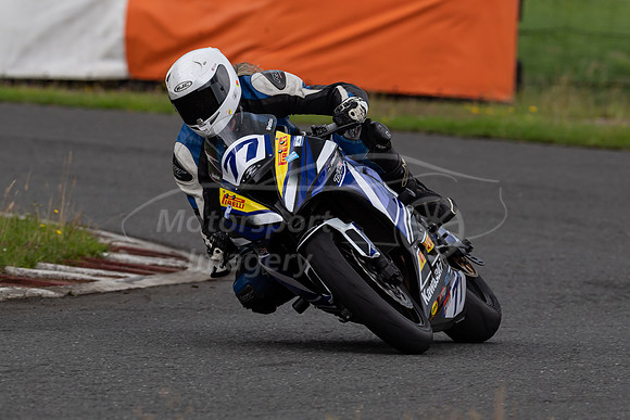 77 Liam weston