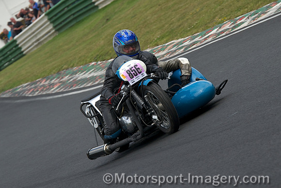 Ashley Brroks, BSA A65