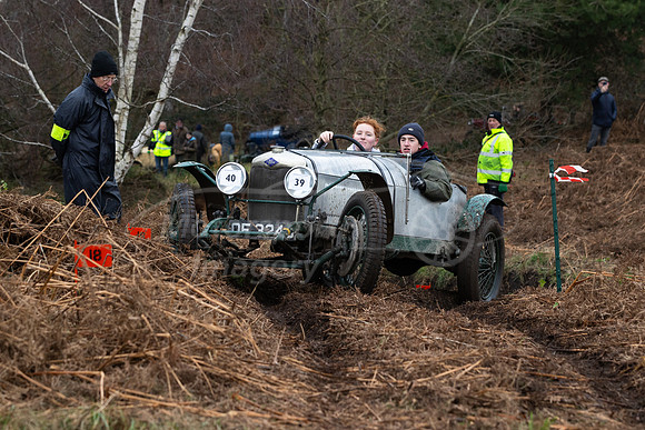 39 Maddie Baxter / Harry Baxter