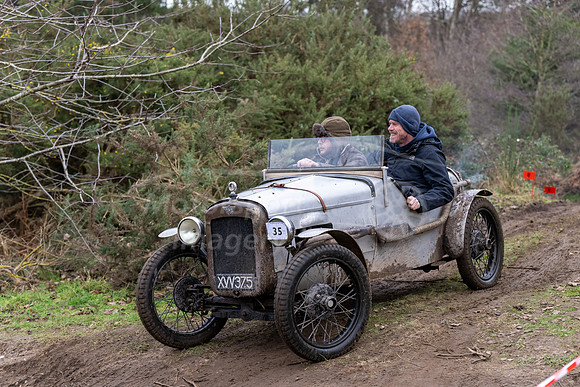 35 George Scholey / Graham Robbins