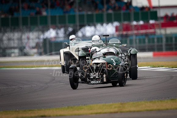 3 Simon Edwards