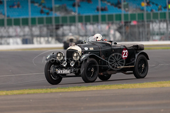 23 Alex Bell / Jeremy Welch