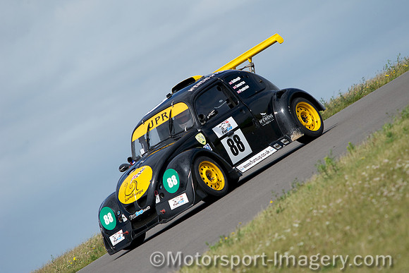 William Pembroke, James Somerton, Ecurie Escargot