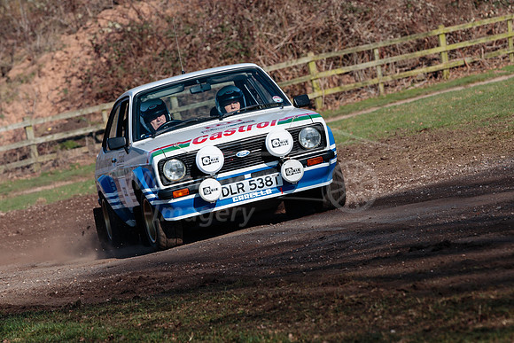 332 Paul Holmes - Ford Escort RS1800 MK2