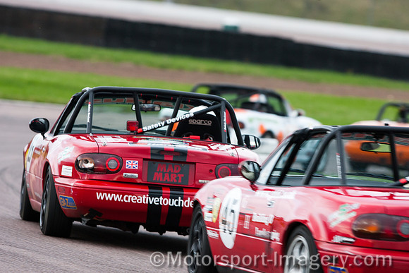 Creative Touch Design Sponsored MX5 at Rockingham