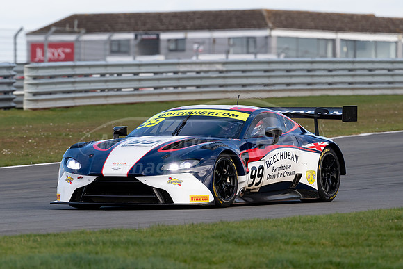 99  Beechdean AMR - Aston Martin V8 Vantage GT3