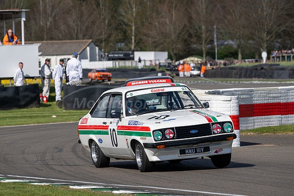 10 Kerry Michael / Jake Hill, Ford Escort RS2000