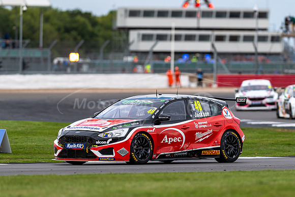 48 Ollie JACKSON, Apec Racing with Beavis Morgan Ford Focus