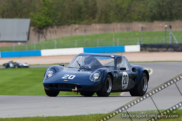 Singer/Singer Chevron B8