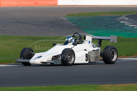 9 Ian Pearson