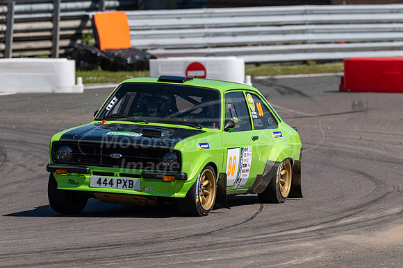 98, Dave Roberts,Nigel Perkins,  Ford Escort Mk II
