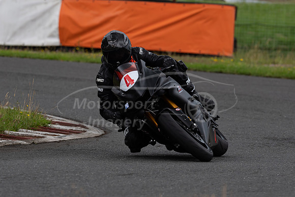 4 Connor Theakston