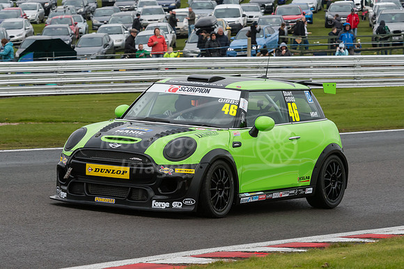 46  Stuart Gibbs
