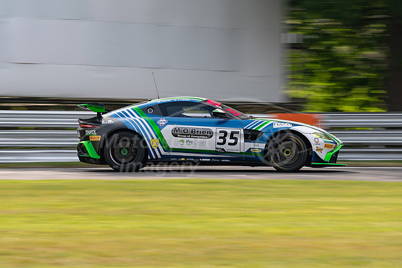 Optimum Motorsport - Aston Martin V8 Vantage GT4, Connor O'Brien
