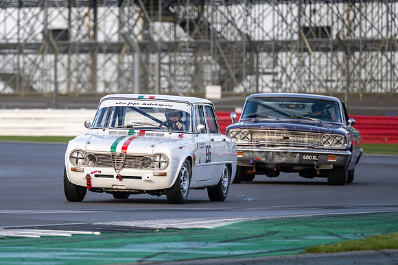 196 Jonny Horsfield / Alex Jupe, Alfa Romeo Giulia Super