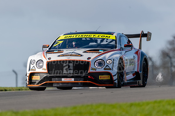 7  Team Parker Racing - Bentley Continental GT3